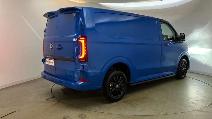 Volkswagen Transporter T32 Swb Diesel 2.0 TDI 150 Commerce Pro S Van [5 Plus] - Image 33
